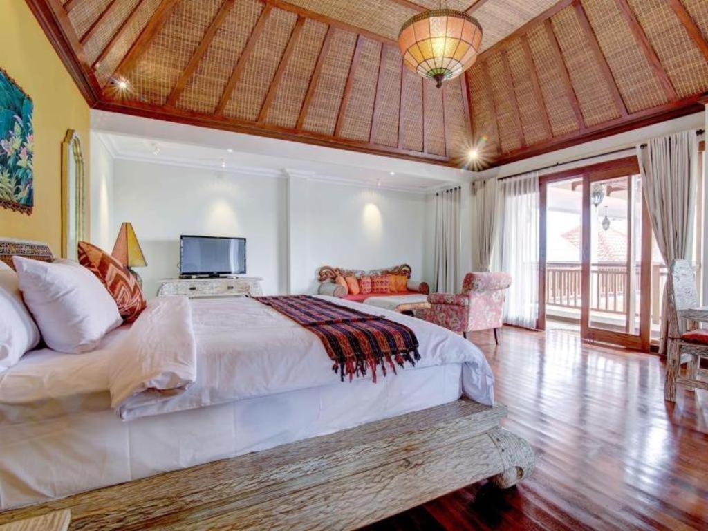 Hastinapura Residence Jimbaran Kültér fotó