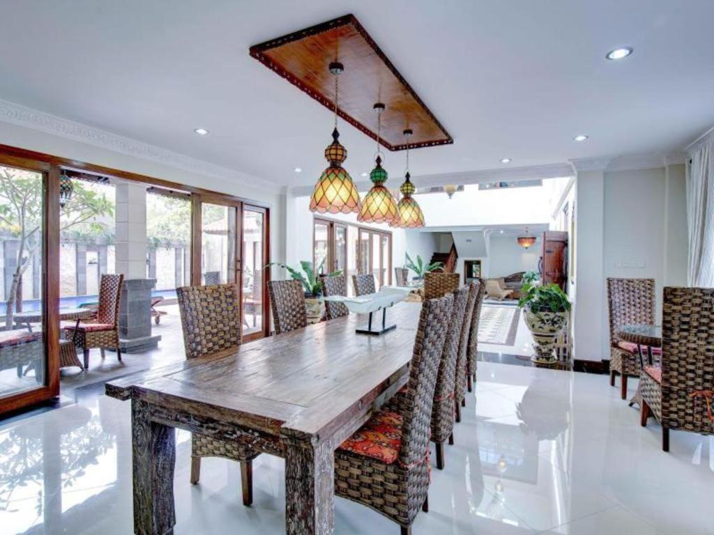 Hastinapura Residence Jimbaran Kültér fotó