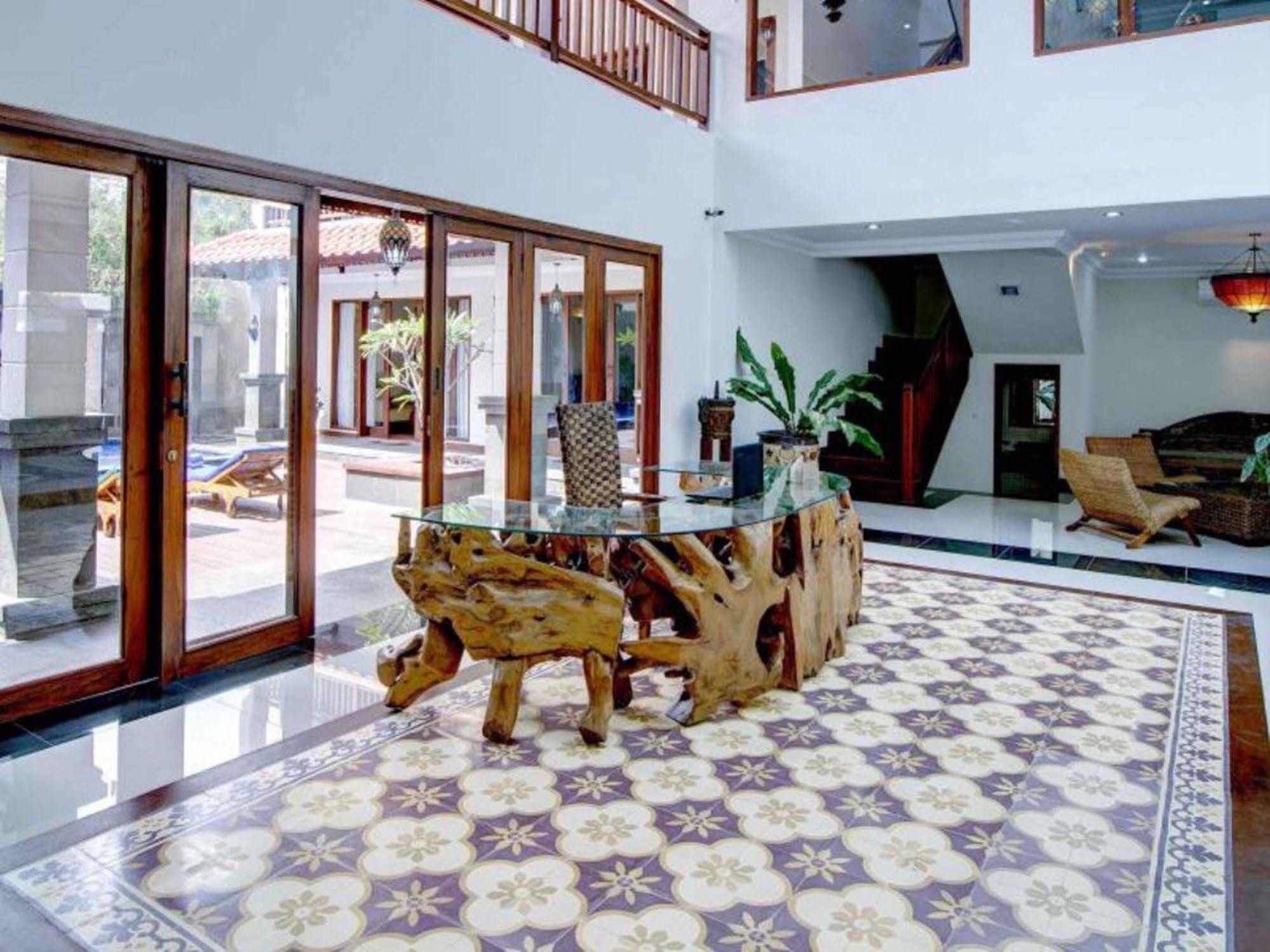Hastinapura Residence Jimbaran Kültér fotó