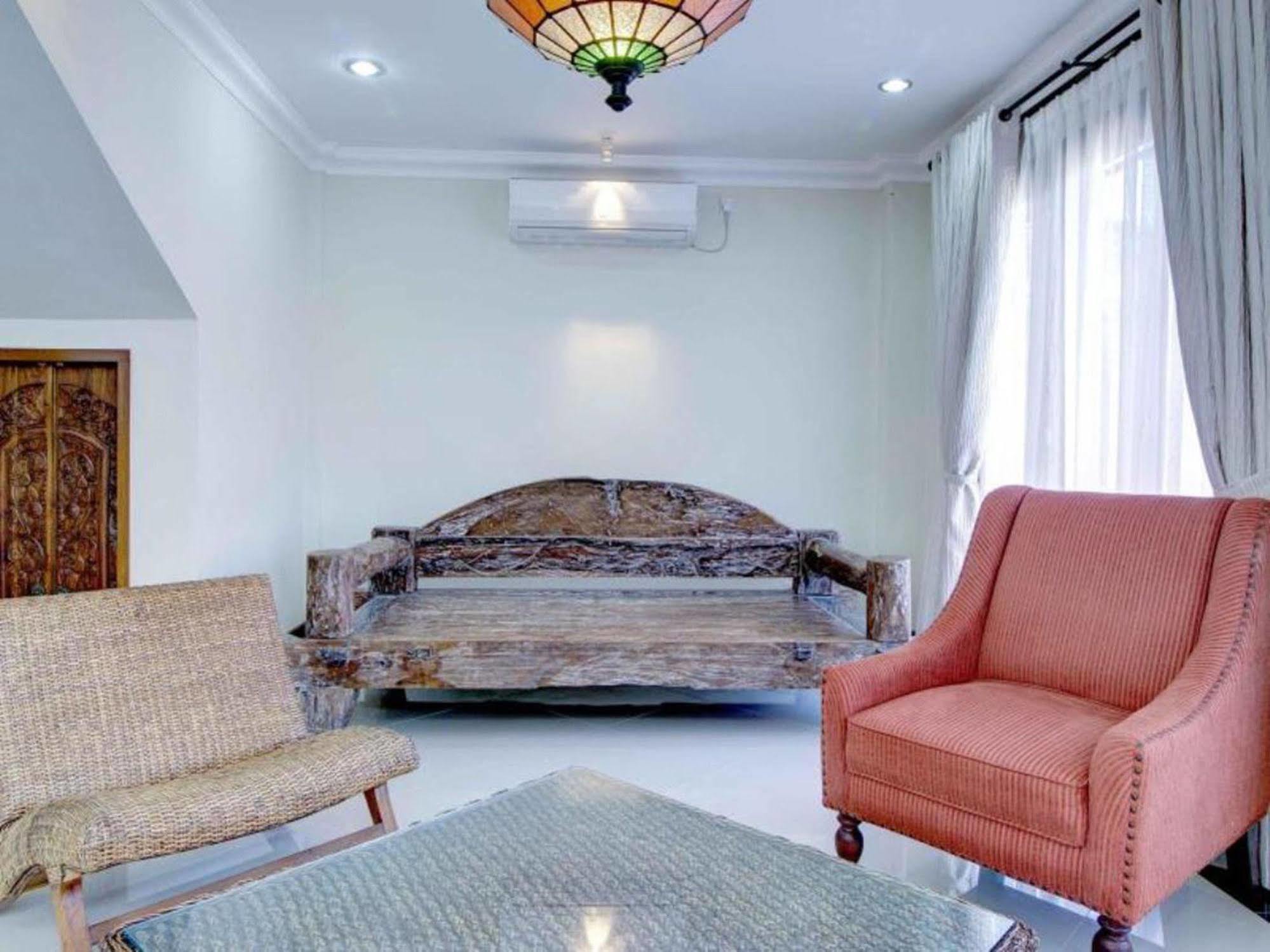 Hastinapura Residence Jimbaran Kültér fotó