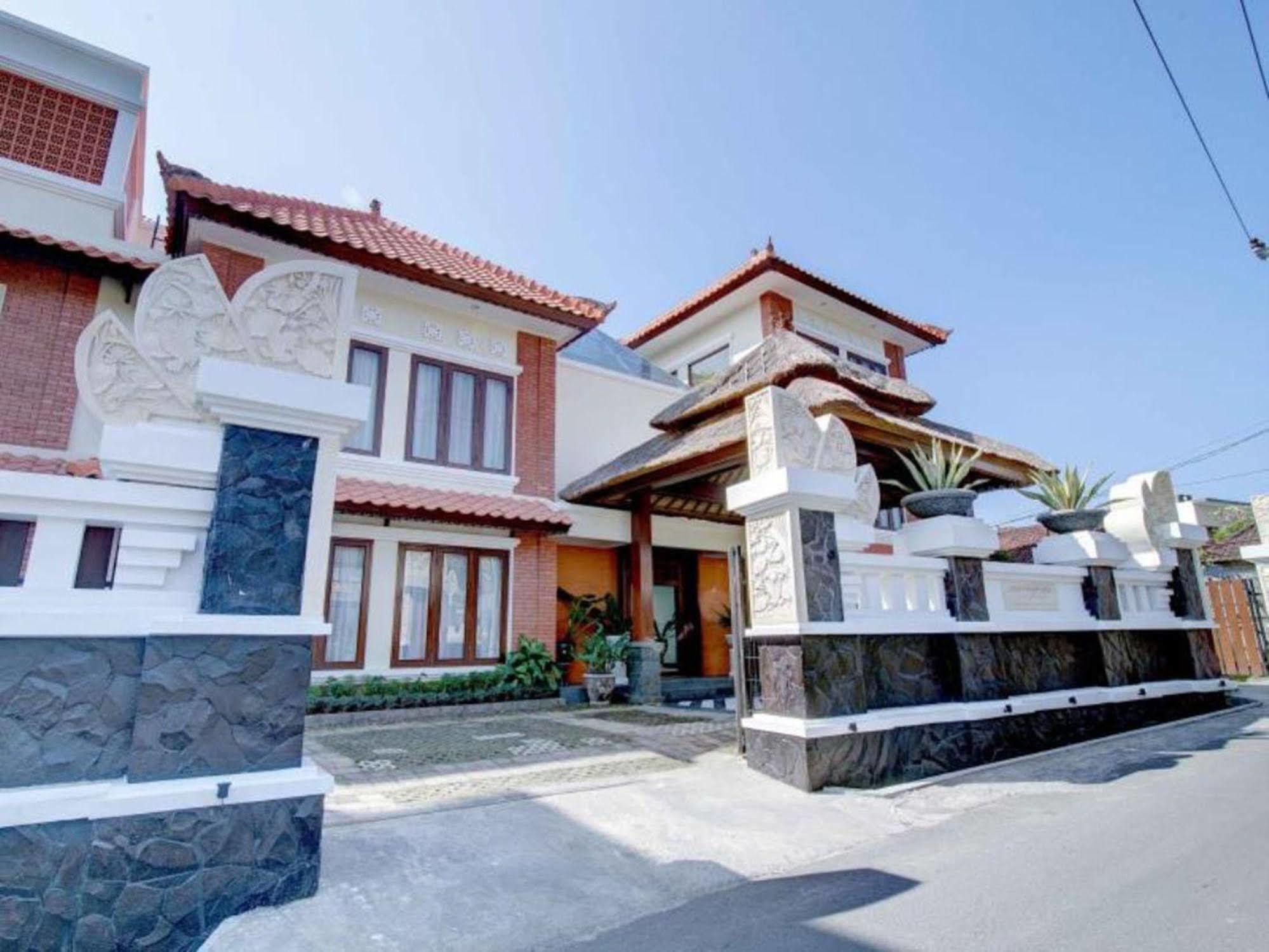 Hastinapura Residence Jimbaran Kültér fotó